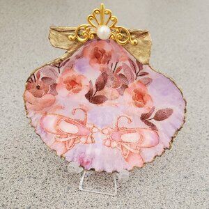 Shells Scallop Ballet with Pearl and Crown Gold Leaf Trim Trinket Dish w/Stand